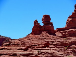 Felsenbrocken mit Steinzeichnungen